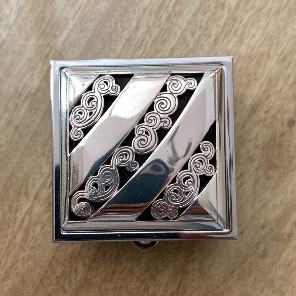 Brighton pill box with mirror